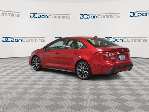 Used 2021 Toyota Corolla SE w/ SE Premium Package FWD image 6