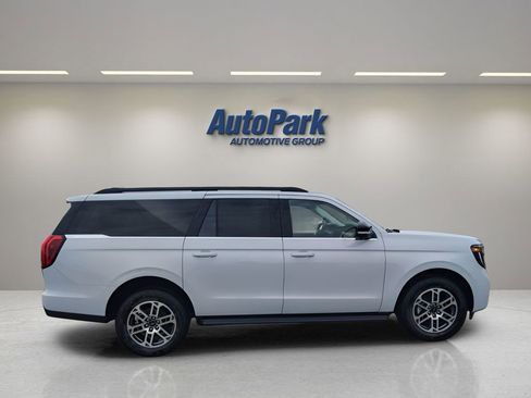 New 2026 Ford Expedition Max Active AWD/4WD image 8
