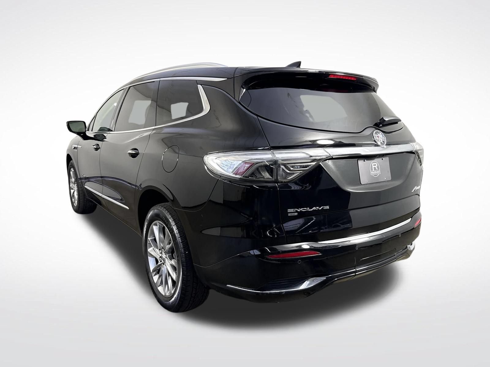 Used 2024 Buick Enclave Avenir w/ Trailering Package, 5000 lbs. AWD/4WD image 32