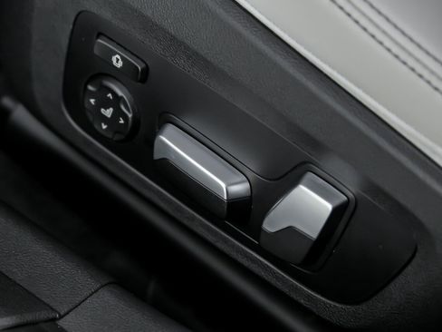 Used 2021 BMW M3 Competition w/ Executive Package RWD image 26