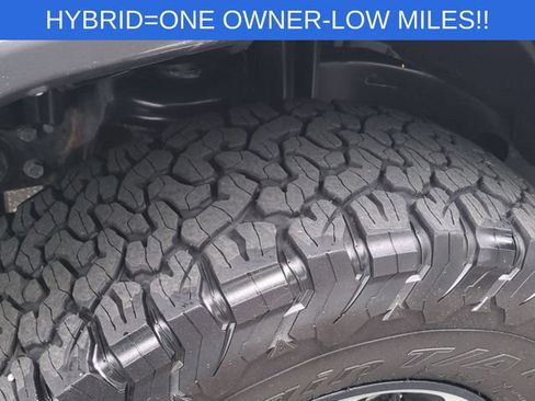Used 2023 Jeep Wrangler Unlimited Rubicon 4xe w/ Cold Weather Group AWD/4WD image 11