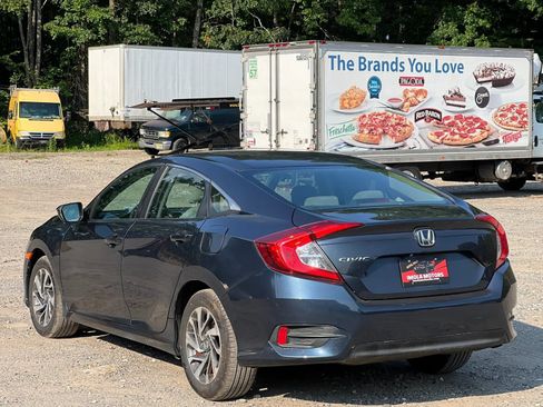 Used 2016 Honda Civic EX image 4