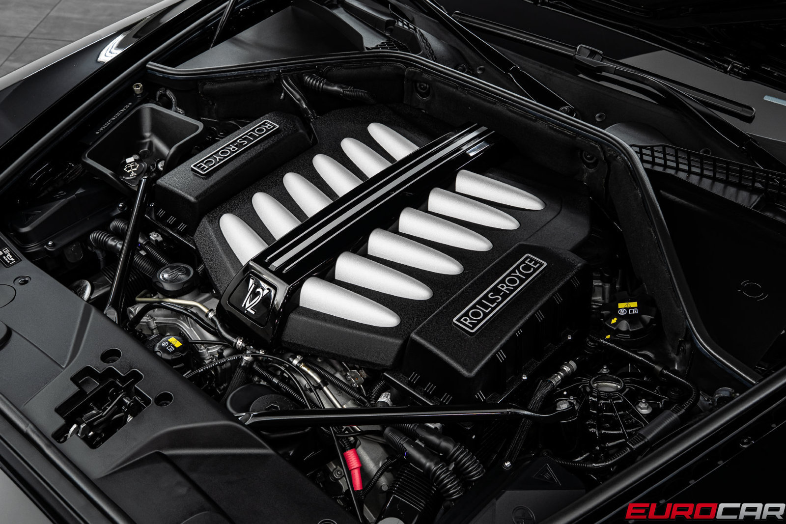 Used 2020 Rolls-Royce Wraith RWD image 11