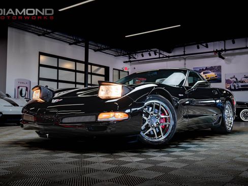 Used 2003 Chevrolet Corvette Z06 w/ Memory Package, 3 Drivers image 1