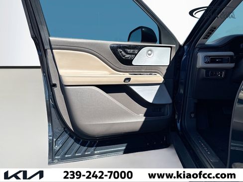 Used 2023 Lincoln Aviator Reserve w/ Equipment Group 201A image 24