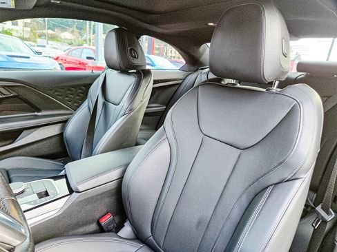 Used 2022 BMW 230i Coupe w/ Premium Package 2 image 9