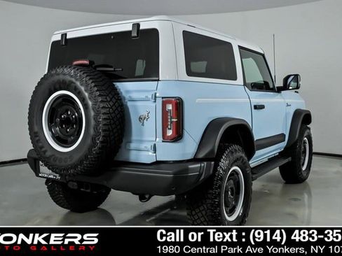 Used 2023 Ford Bronco Heritage Edition AWD/4WD image 6