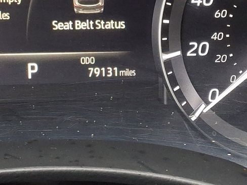 Used 2021 Toyota Highlander XLE image 21