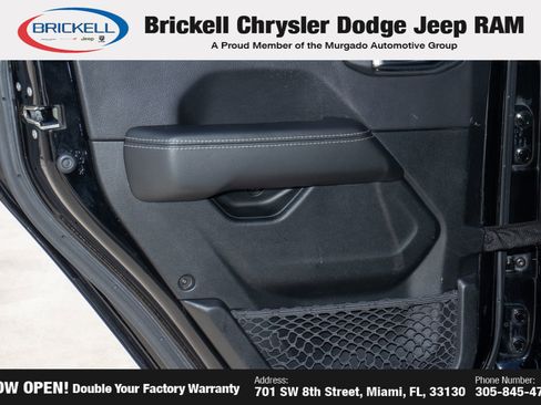 Used 2021 Jeep Wrangler Unlimited Sahara image 12