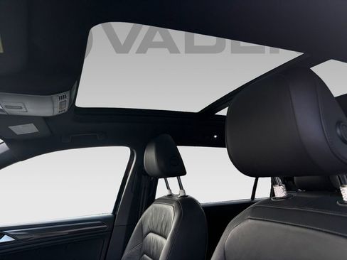 Used 2020 Volkswagen Tiguan SEL Premium R-Line w/ 3rd Row Seat Package image 6