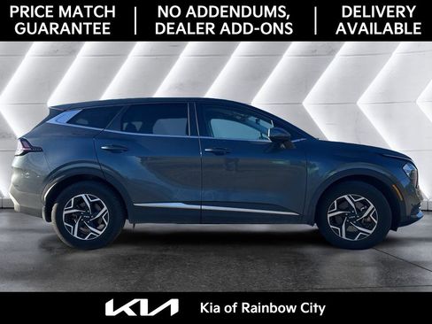 Used 2023 Kia Sportage LX image 5