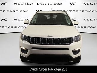 Used 2019 Jeep Compass Latitude w/ Popular Equipment Group video 2