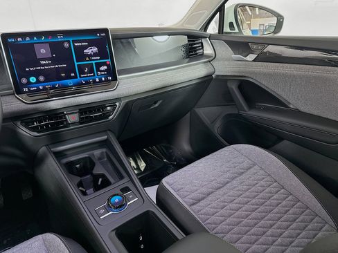 New 2025 Volkswagen Tiguan S image 22