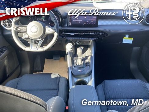 Used 2024 Alfa Romeo Tonale Ti image 45