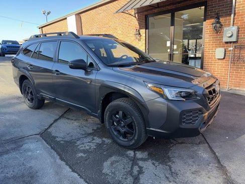 Used 2025 Subaru Outback Wilderness w/ Wilderness Package image 2