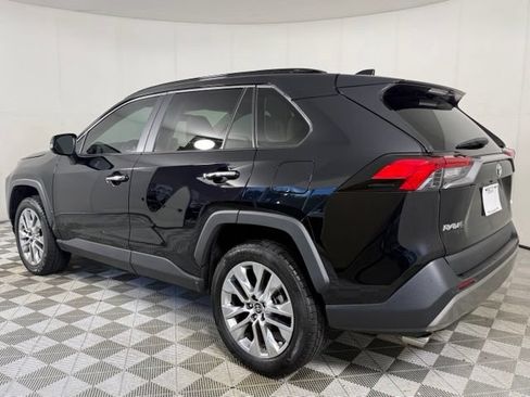 Used 2023 Toyota RAV4 Limited FWD image 4