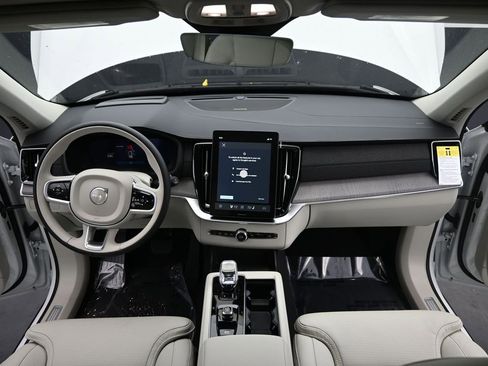 New 2026 Volvo XC90 B6 Ultra image 22