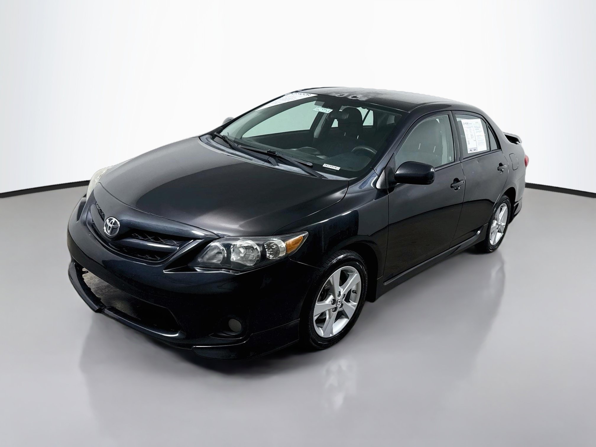 Used 2013 Toyota Corolla S FWD image 3