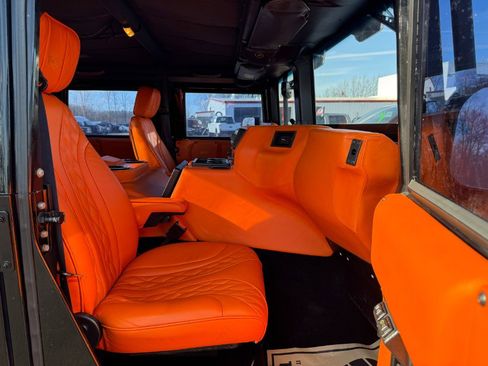 Used 2002 HUMMER H1 4-Door Open Top image 18