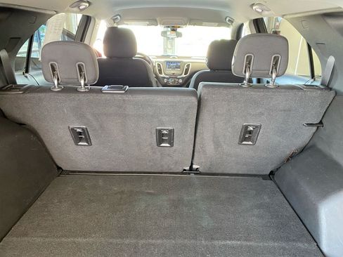 Used 2019 Chevrolet Equinox LT FWD image 30