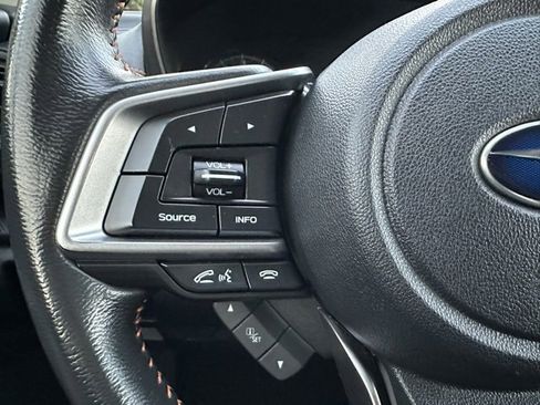 Used 2023 Subaru Crosstrek 2.0i Premium image 17