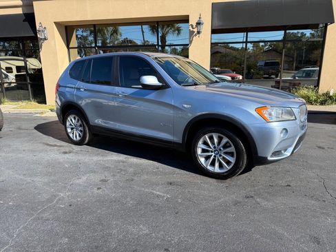Used 2013 BMW X3 xDrive28i w/ Premium Pkg image 2