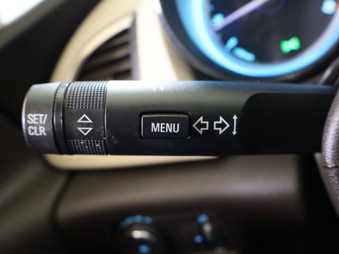 Used 2013 Buick Verano Base image 28