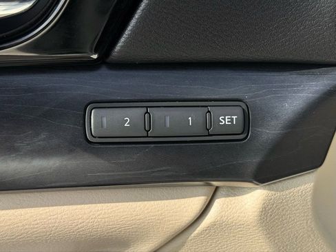 Used 2023 Nissan Maxima Platinum w/ Sport Mat Group image 28