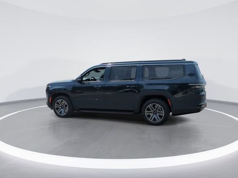 New 2026 Jeep Grand Wagoneer L 4WD image 5