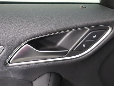 Used 2017 Audi Q3 2.0T Prestige w/ Prestige Package AWD/4WD image 20