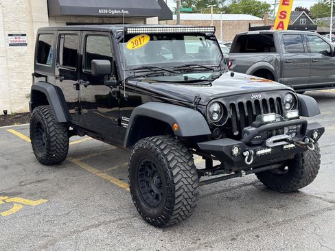 Used 2017 Jeep Wrangler Unlimited Sport w/ Quick Order Package 23S AWD/4WD image 13