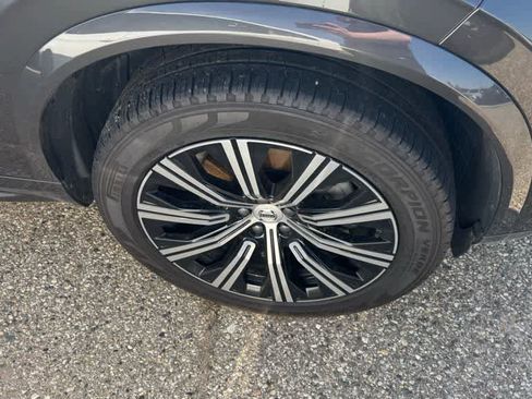 Used 2024 Volvo XC90 B6 Plus w/ Protection Package Premier AWD/4WD image 10