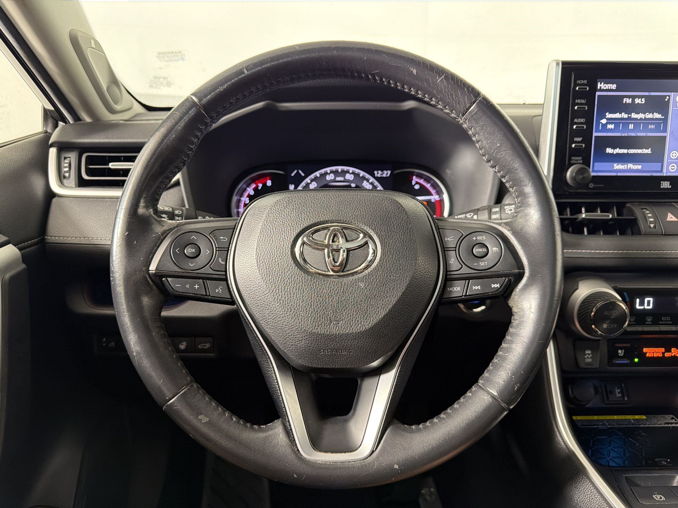 Used 2019 Toyota RAV4 Limited AWD/4WD image 9