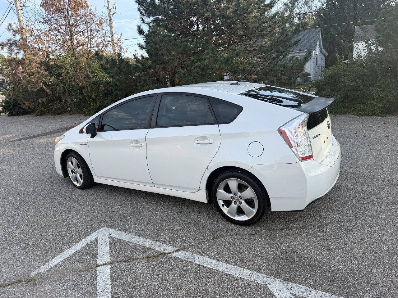 Used 2010 Toyota Prius One FWD image 2