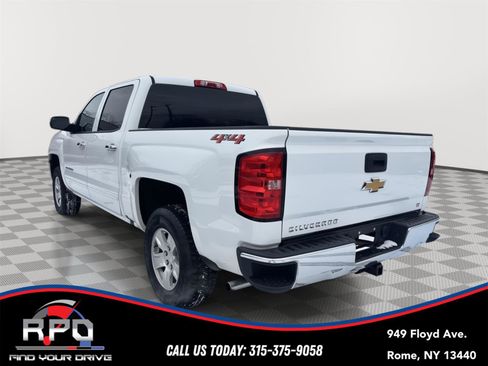 Used 2018 Chevrolet Silverado 1500 LT w/ Trailering Package image 3