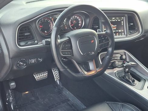 Used 2022 Dodge Challenger R/T Scat Pack w/ Dynamics Package RWD image 28
