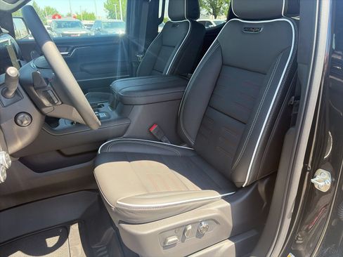 New 2026 GMC Sierra 1500 AT4X AWD/4WD image 23