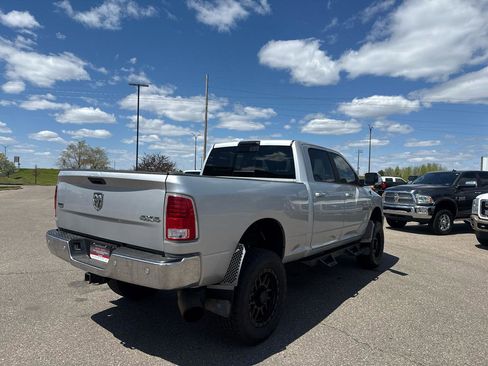 Used 2018 RAM 2500 Laramie AWD/4WD image 5