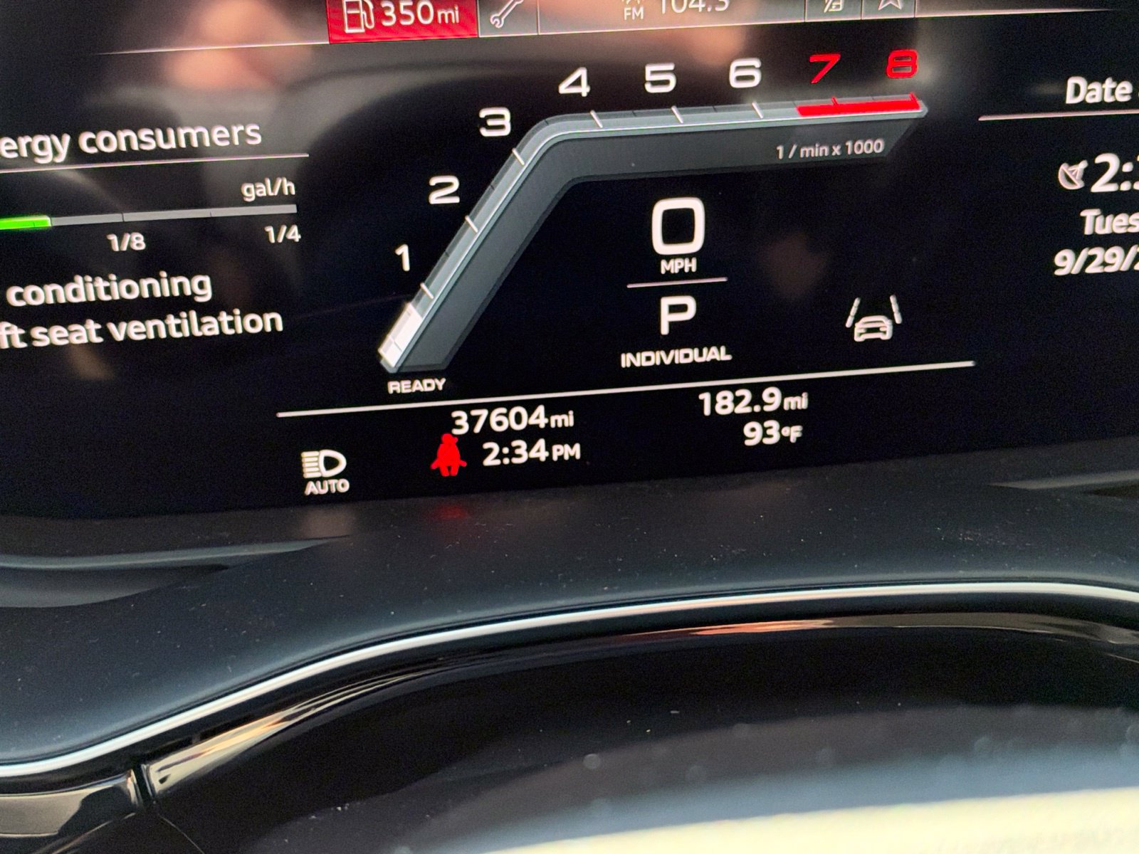 Used 2023 Audi Q8 Premium Plus AWD/4WD image 5