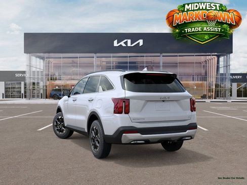 New 2026 Kia Sorento S w/ S Panoramic Sunroof Package image 4