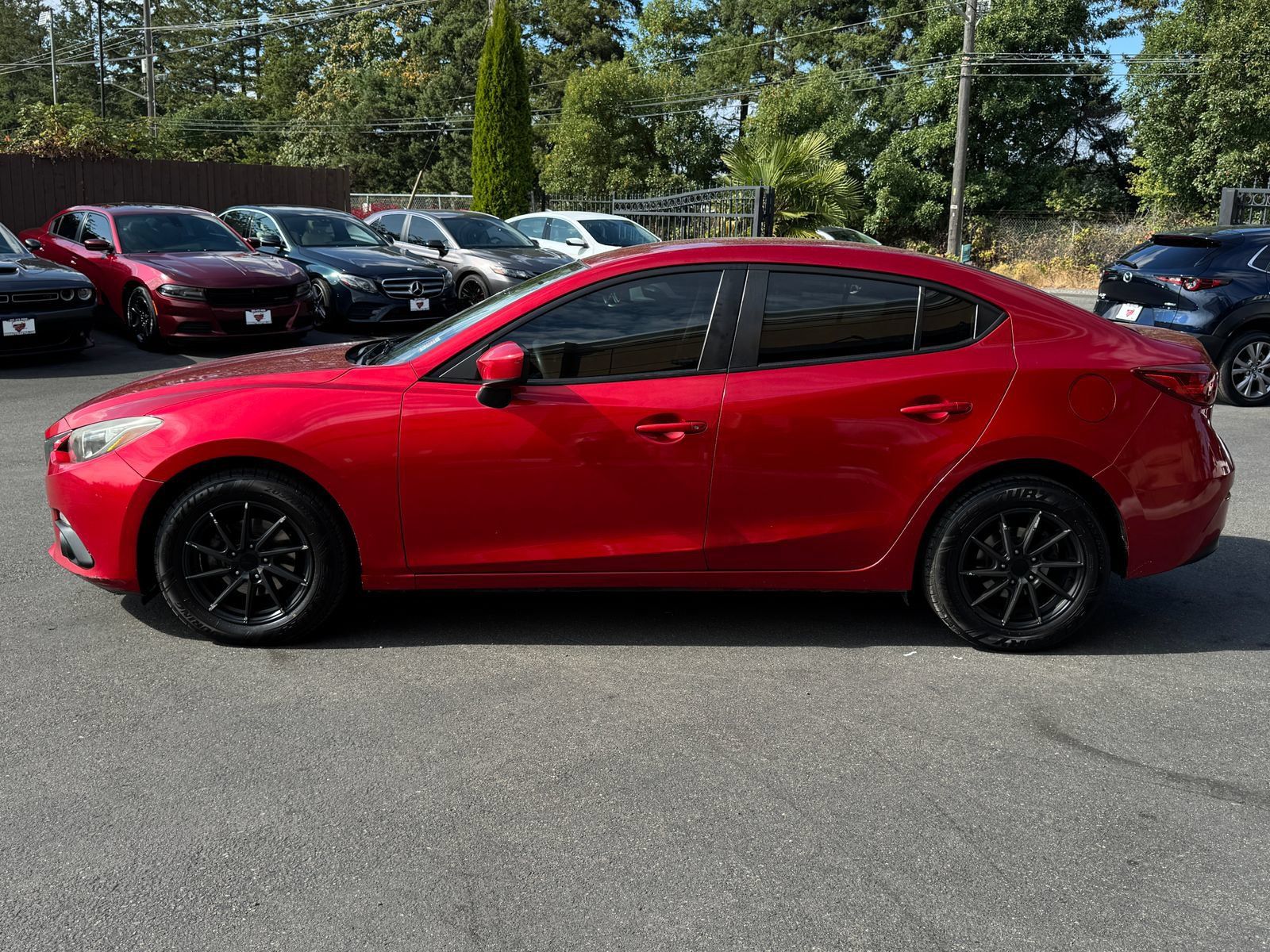 Used 2015 MAZDA MAZDA3 i Sport FWD image 4
