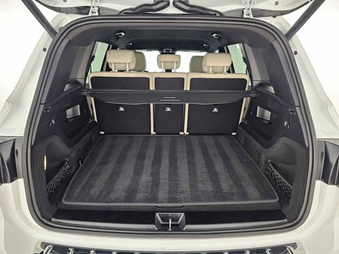 Certified 2025 Mercedes-Benz GLB 250 image 14