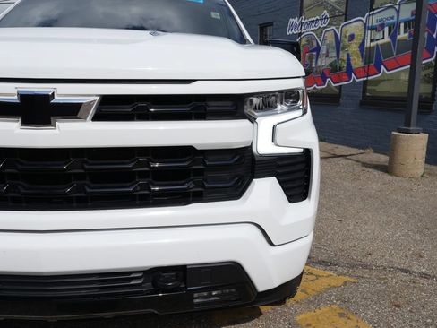 Used 2023 Chevrolet Silverado 1500 RST w/ Protection Package AWD/4WD image 5