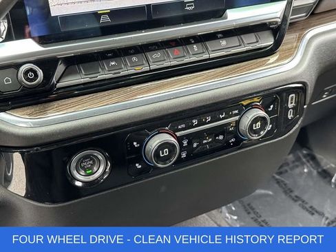 Used 2024 Chevrolet Silverado 1500 LT AWD/4WD image 6