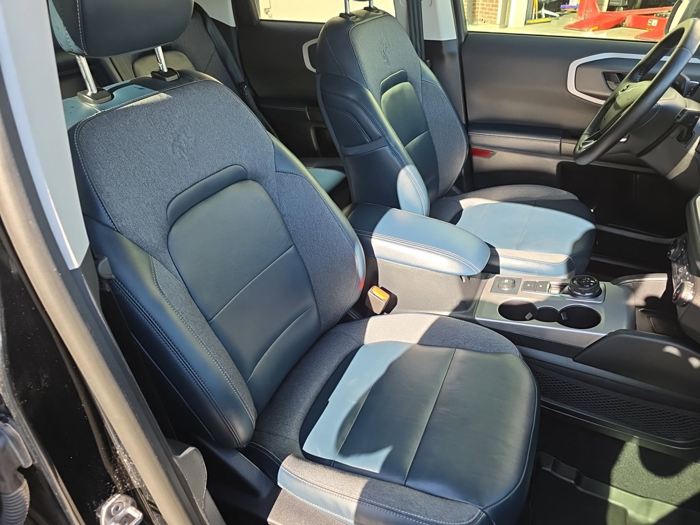 Used 2023 Ford Bronco Sport Outer Banks w/ Tech Package AWD/4WD image 34