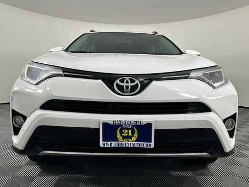 Used 2016 Toyota RAV4 XLE AWD/4WD image 3