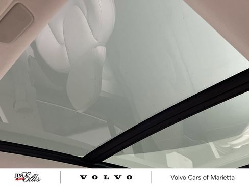 Used 2024 Volvo XC90 B6 Plus image 15