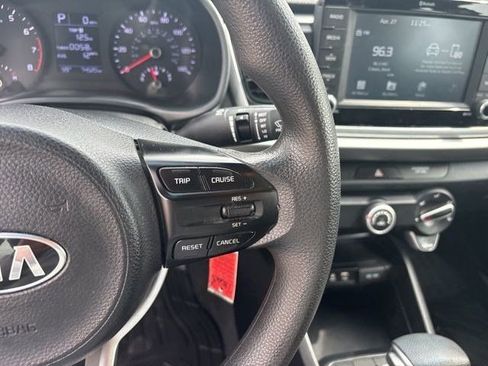 Used 2019 Kia Rio S FWD image 18