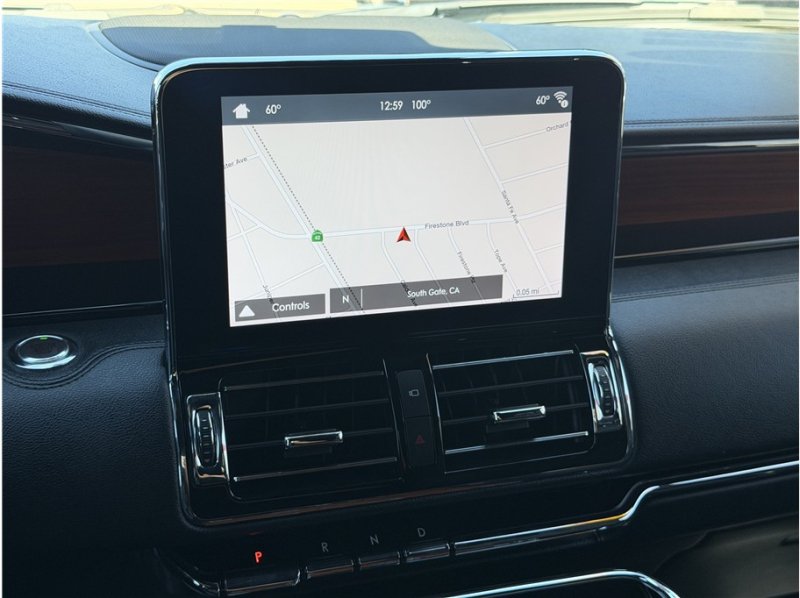 Used 2019 Lincoln Navigator Select RWD image 47