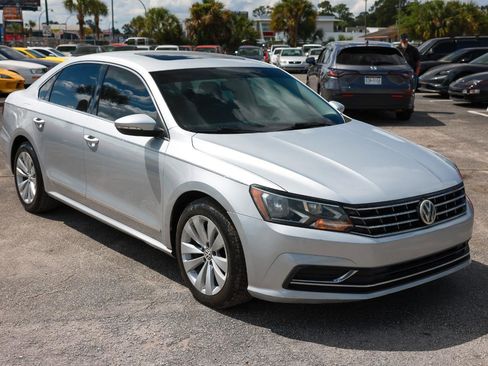 Used 2016 Volkswagen Passat 1.8T SE FWD image 15